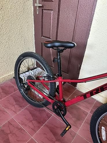 İşlənmiş İki təkərli Uşaq velosipedi Trek, 24", sürətlərin sayı: 8 — 4