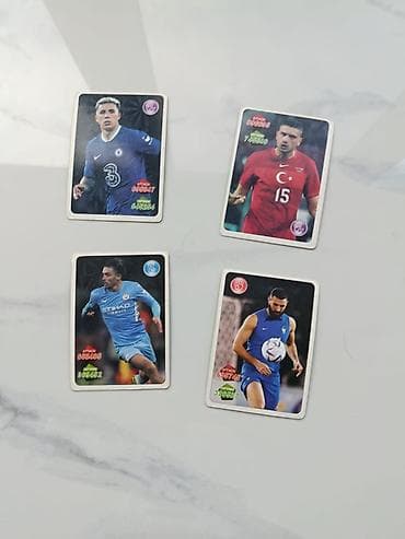 4 1 kitab: Kolleksiya üçün futbol stikerləri dəsti – 4 ədəd orijinal futbolçu — 1