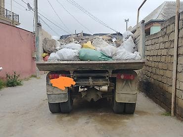 Tikinti tullantılarının daşınması və çıxarılması xidməti - Yük maşını