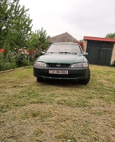 cobalt benzin nasos: Opel Vectra: 2 л | 1996 г. 123322333 км Седан — 2