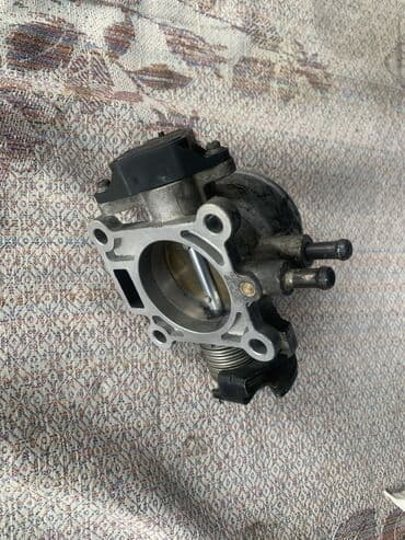 zbor mator: Zaslonka Kia Sportage 2008 il, Ünvandan götürmə — 3