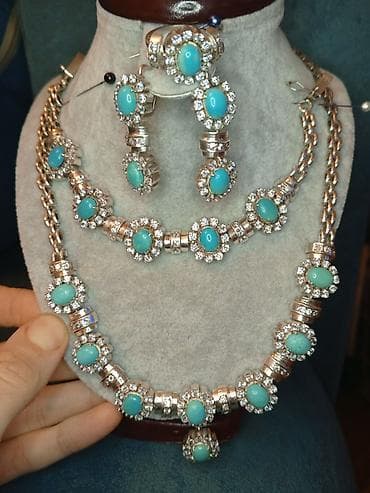 Qol saatları və aksesuarlar: Zərgərlik dəsti – turkuaz daşlarla - Komplekt: boyunbağı, qolbaq — 1