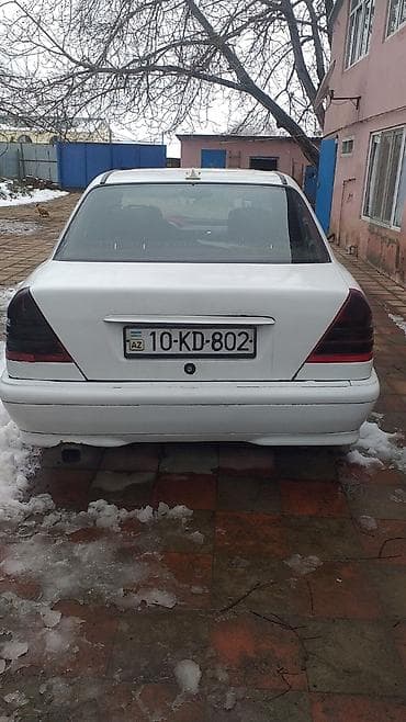 variator sürətlər qutusu: Mercedes-Benz C-Class: 2 l | 1995 il Sedan — 4