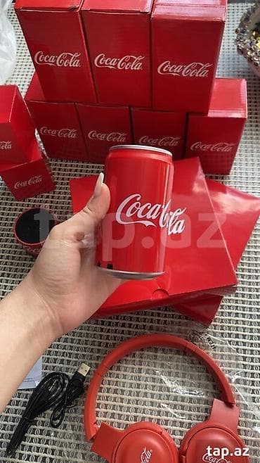 ipad air 2: Coca‑Cola temalı Bluetooth dinamik və qulaqlıq seti Bluetooth səs — 1