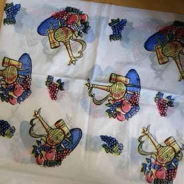 Vazalar: Astarlı və astarsız klyonkalar. Qədimi sovet malı. Təzə. 4 metri 5 — 1