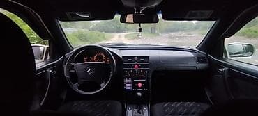 mercedes ce 220: Mercedes-Benz C 200: 2 l | 1999 il Sedan — 6