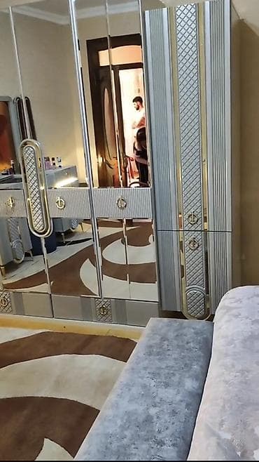 puflar: Məhsul : Yataq otaqı dəsti… Az işlənib yeni kimi qalıb… Yeni yataq — 3
