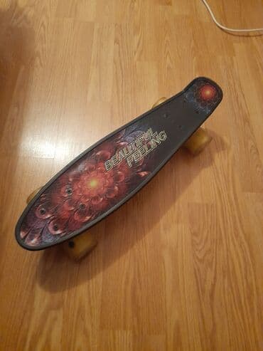 Penny tipli mini skeytbord - Gövdə: Plastik deklə, üst səthdə — 1