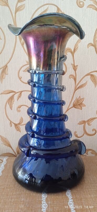 guldanda gul: Qedimi Güldan Tezedir — 2