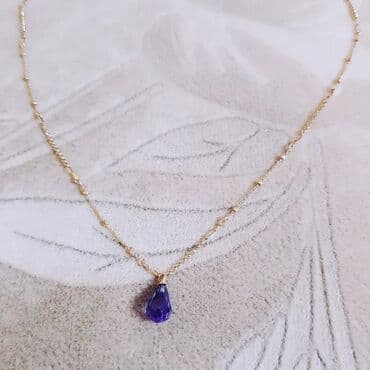 italyan qizili: Dəstə daxildir: Boyunbağı, Chopard, Sarı qızıl, 585 Əyar, 445 g — 3