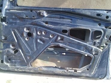 mersedes.190: Sağ ön, Mercedes-Benz W 124, 1995 il, Almaniya, Ünvandan götürmə — 7