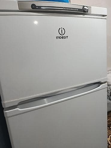 indesit: İşlənmiş 2 qapılı Indesit Soyuducu Satılır, rəng - Ağ — 4