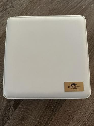 i7 pro max: Time Deluxe markalı premium açarlıq təqdim olunur. Model üzərində — 1