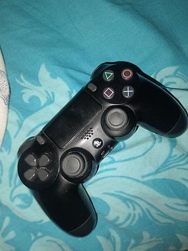oyun laptop: Sony DualShock 4 (PS4) oyun pultu – qara rəng. Xüsusiyyətlər: - — 1
