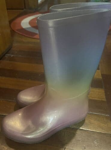 силиконовая обувь детская: Uşaq üçün rəngli rezin çəkmələr - Model: Dizə yaxın hündürlükdə uşaq — 2