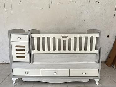 mega mebel: Oğlan və qız üçün, Dördbucaq, Beşik, Dəstsiz, Matrassız, Yellənmə mexanizmsiz — 1