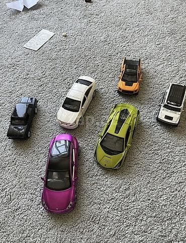 oyuncaq aparat: Uşaq oyuncaqları dəsti - 2 ədəd radioidarə olunan maşın: - Sarı — 7