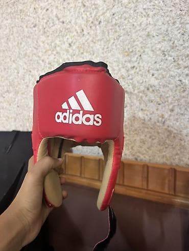 ful face kask: Məhsul: Boks/MMA qoruyucu dəsti Tərkibi: - Adidas baş qoruyucusu – — 1