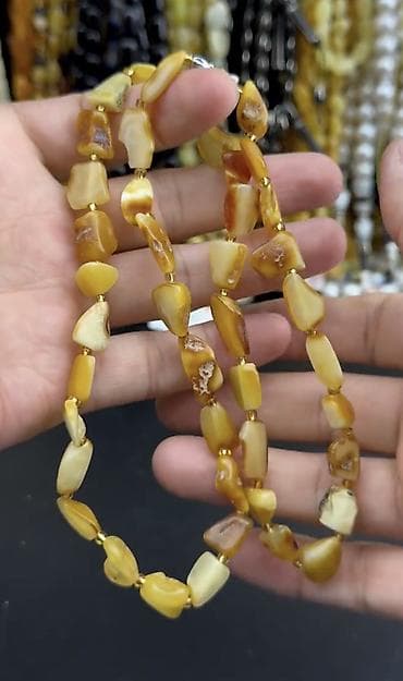 malaxit daşı qiyməti: Orijinal təbii Kalininqrad kəhrəba boyunbağı Material: Təbii Baltik — 1