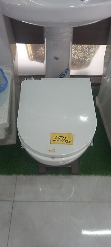 aksa generator: Məhsul: Unitaz (üst qapaqlı model) - Seramik gövdə, hamar parlaq səth — 1