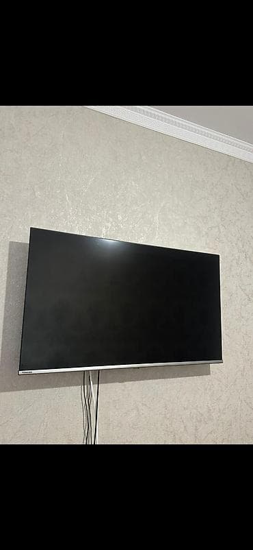 televizo: İşlənmiş Televizor Toshiba LED ekran 43" Ünvandan götürmə — 1
