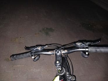velosiped online: Velosiped – dağ/şosse tərzi, 26" təkərli Xüsusiyyətlər: - Çərçivə — 1