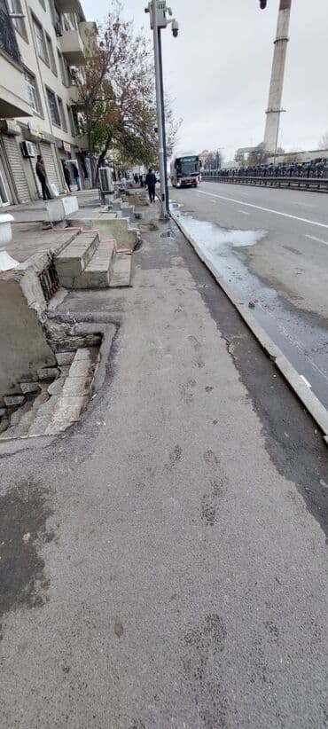 Təcili satılır!!! Qeyri yaşayış kupça ilə.20 min endimlə satır!!!