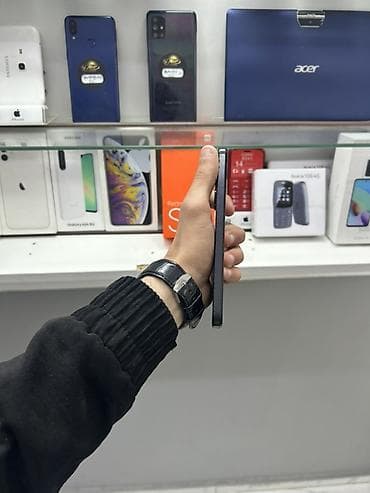 modio m63 tablet: Honor x6A ideal vezyetde hec bir problemi yoxdu 128 yadaş 6 ram+6 =12 — 3