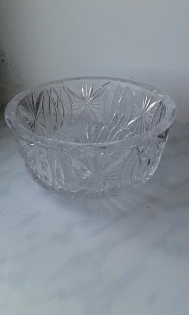 gence qab: 2 eded xurusdal meyve konfet ucun qab2 si 5 manat. Xirdalanda — 2