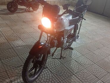 2 cı el elektrikli scooter: Moped/motosiklet – AF50 (50cc) Xüsusiyyətlər: - 4 zamanlı, hava ilə — 1