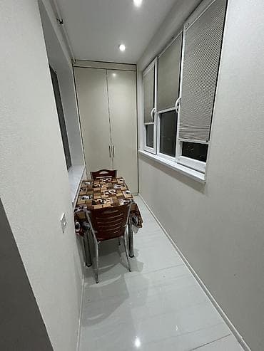 binə atçiliq: Bakı, Yeni Günəşli Massiv D, 3 otaqlı, Köhnə tikili, m. Xalqlar Dostluğu, 60 kv. m — 9