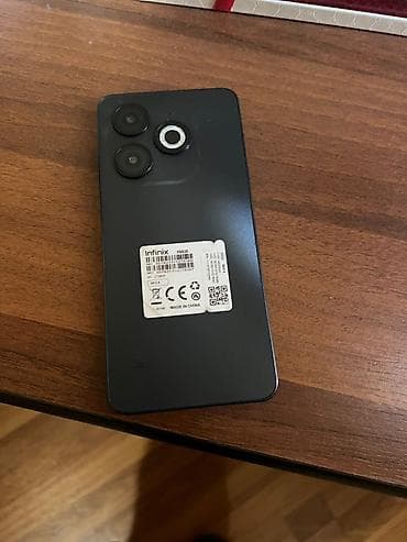 j 7: Infinix Smart 8, rəng - Qara, Sensor — 2