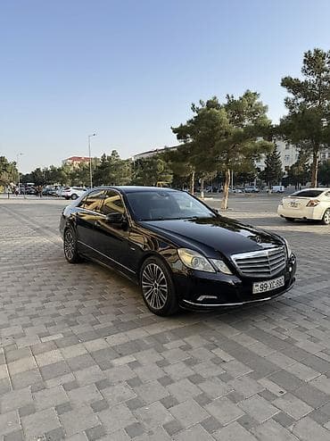 ikinci el masinlar: Mercedes-Benz E 220: 2.2 л | 2009 г. Седан — 4
