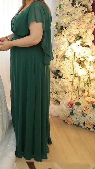 sade donlar: Salam satilir 260 manata alınıb. Cəmi 1 dəfə toya geyinilib. Ölçü 48 — 1