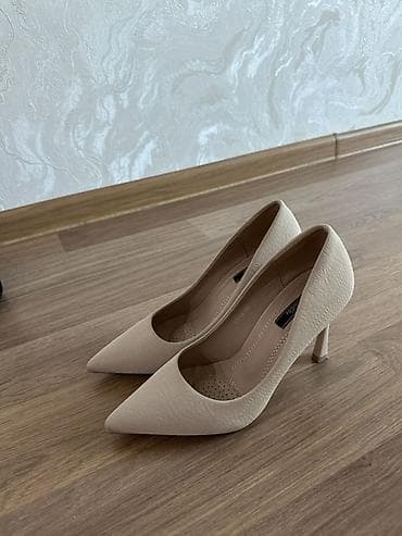Bej stiletto — az istifadə olunub 🤍 Zərif bej/nude rəngli, sivri — 1