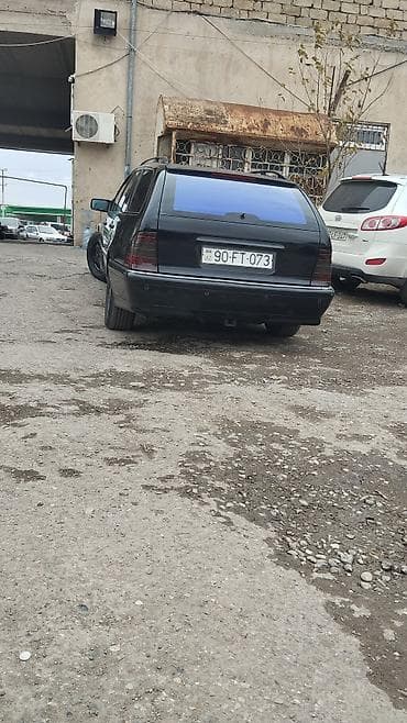 benzin bakı: Mercedes-Benz C-Class: 2.4 l | 1999 il Universal — 3