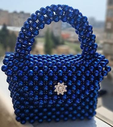 Çantalar: Mavi muncuqlardan əl işi çanta - Material: Parlaq kobalt-mavi akril — 3