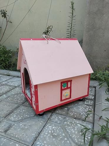 taxta yuvalar: Taxtadan hazırlanmış, döşəkcəli pişik yuvası. Yuva suya davamlı boya — 2