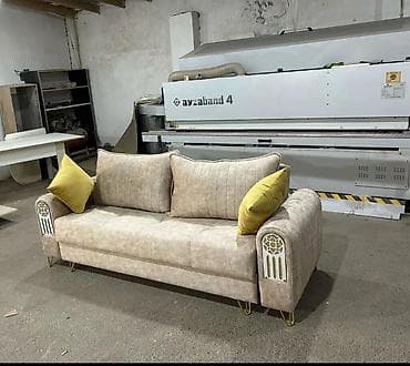 Di̇van-kravat, Açılan, Parça