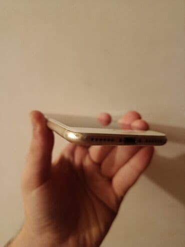 islenmis ayfon 5s: IPhone 8, 64 GB, Qızılı, Qırıq — 3