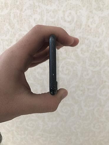 iphone 5s plata satiram: IPhone SE 2020, 64 GB, Jet Black, Barmaq izi, Simsiz şarj, Sənədlərlə — 6