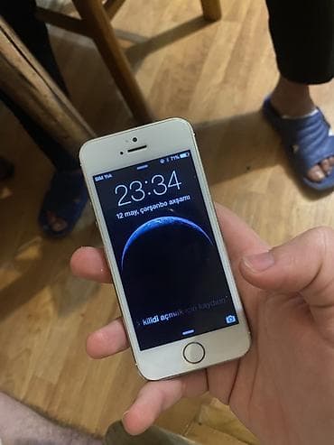 iphon se: IPhone 5s, Qızılı, Barmaq izi — 1