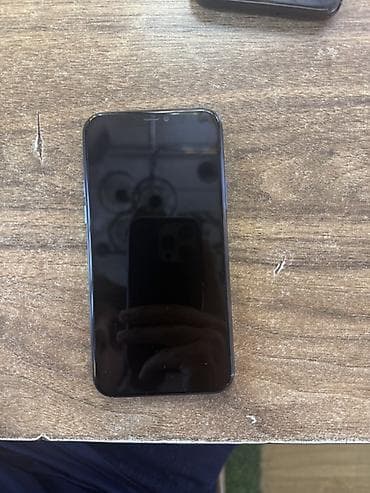 IPhone 11 Pro, 256 GB, Face ID — 2