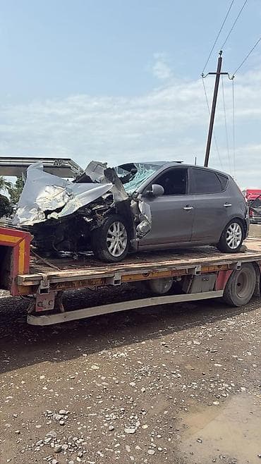 Hyundai i30 sokulur 1.6 avtamat benzin kime neyi lazim osa elaqe