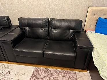 Koja divan 220azn. yaxsu vəziyyətde ünvan hezi aslanov* Tehi