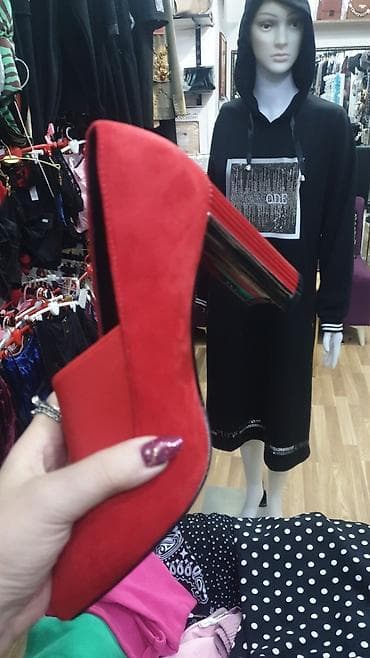 Tuflilər: Tuflilər, Ölçü: 38, rəng - Qırmızı, Yeni — 2