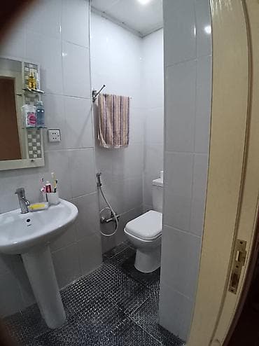 kiraye ehmedli: Kirayə verilir/studiya tipli məkan — mətbəx-studiya və sanitar qovşağı — 7