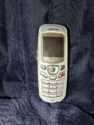 Samsung C230, rəng - Gümüşü, Düyməli