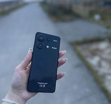 Redmi smartfon - Arxa tərəfdə “108MP AI Camera” qeydli çoxmodullu