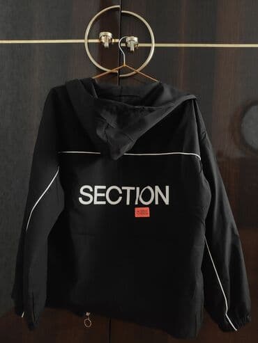 kişi kosux gödəkçələri: Yenidir. Defekti yoxdur. Yungul terletmeyen vetrovkadi. Oversizedi — 2